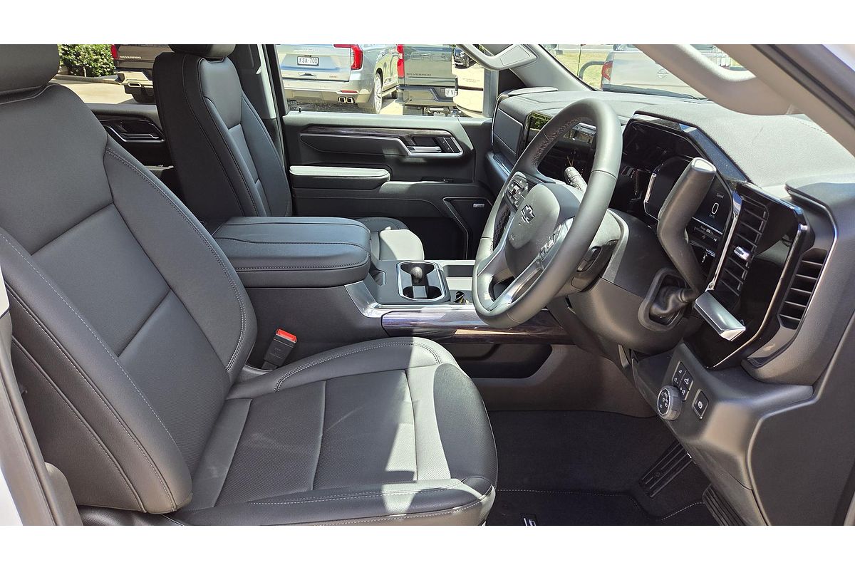 2025 Chevrolet Silverado HD LTZ Premium W/Tech Pack T1 4X4