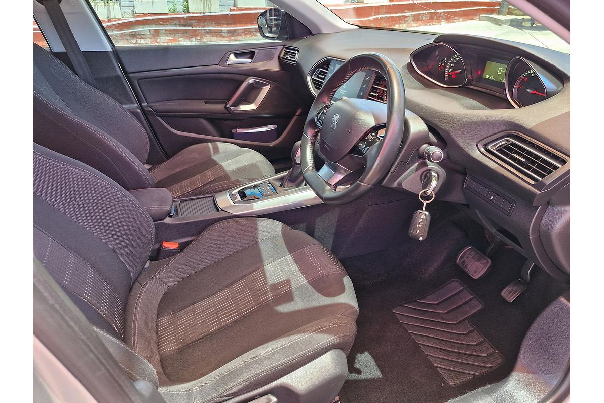 2015 Peugeot 308 Allure T9