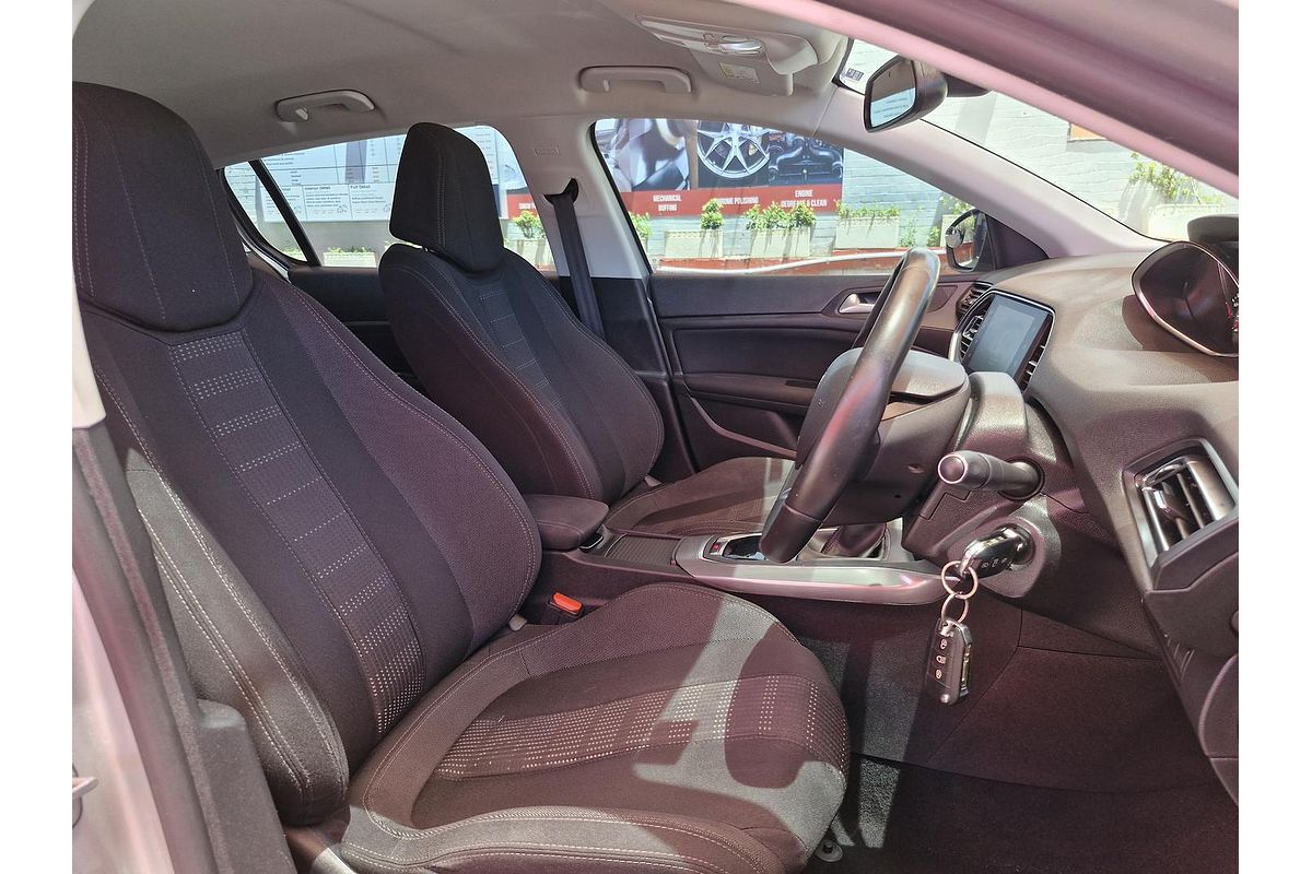 2015 Peugeot 308 Allure T9