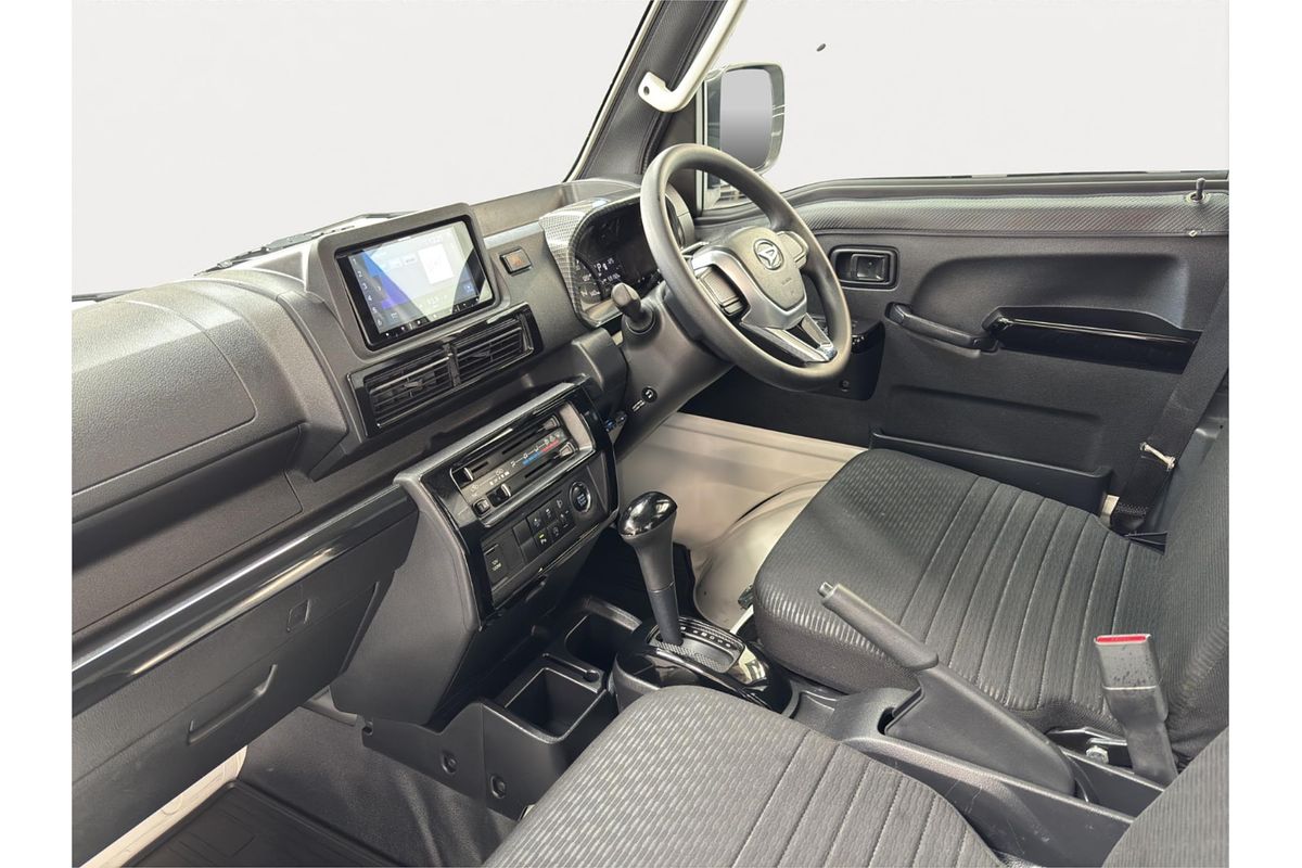 2021 Daihatsu Hijet Extra