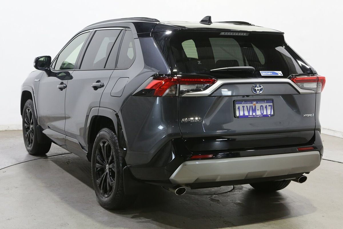 2024 Toyota RAV4 XSE AXAH52R