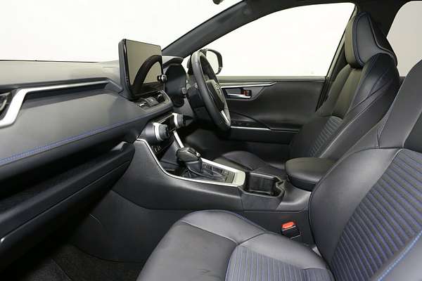 2024 Toyota RAV4 XSE AXAH52R