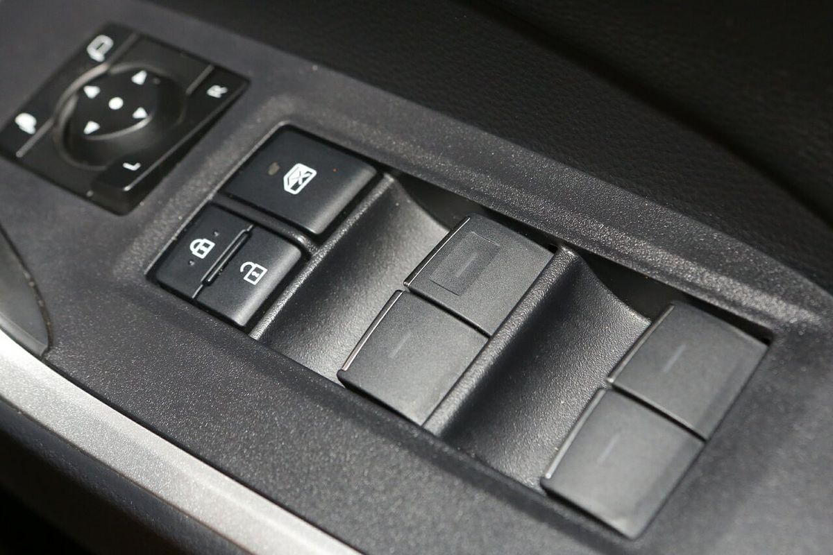 2024 Toyota RAV4 XSE AXAH52R