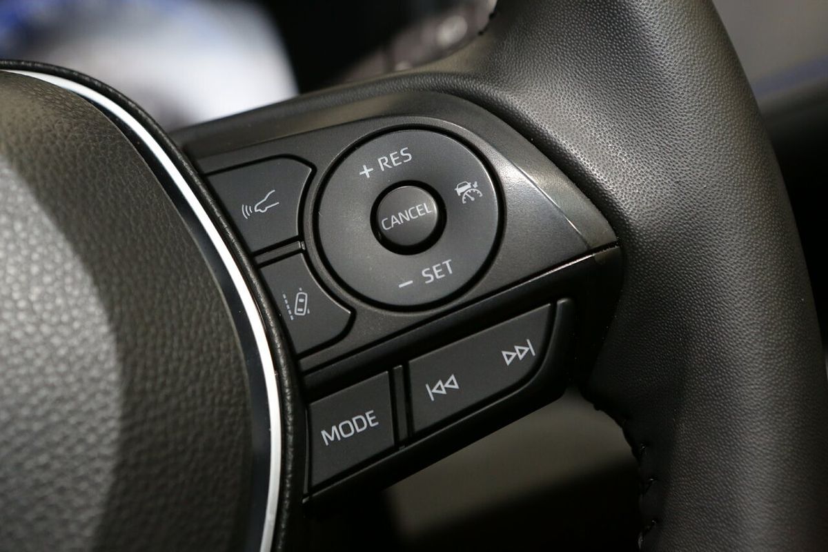 2024 Toyota RAV4 XSE AXAH52R