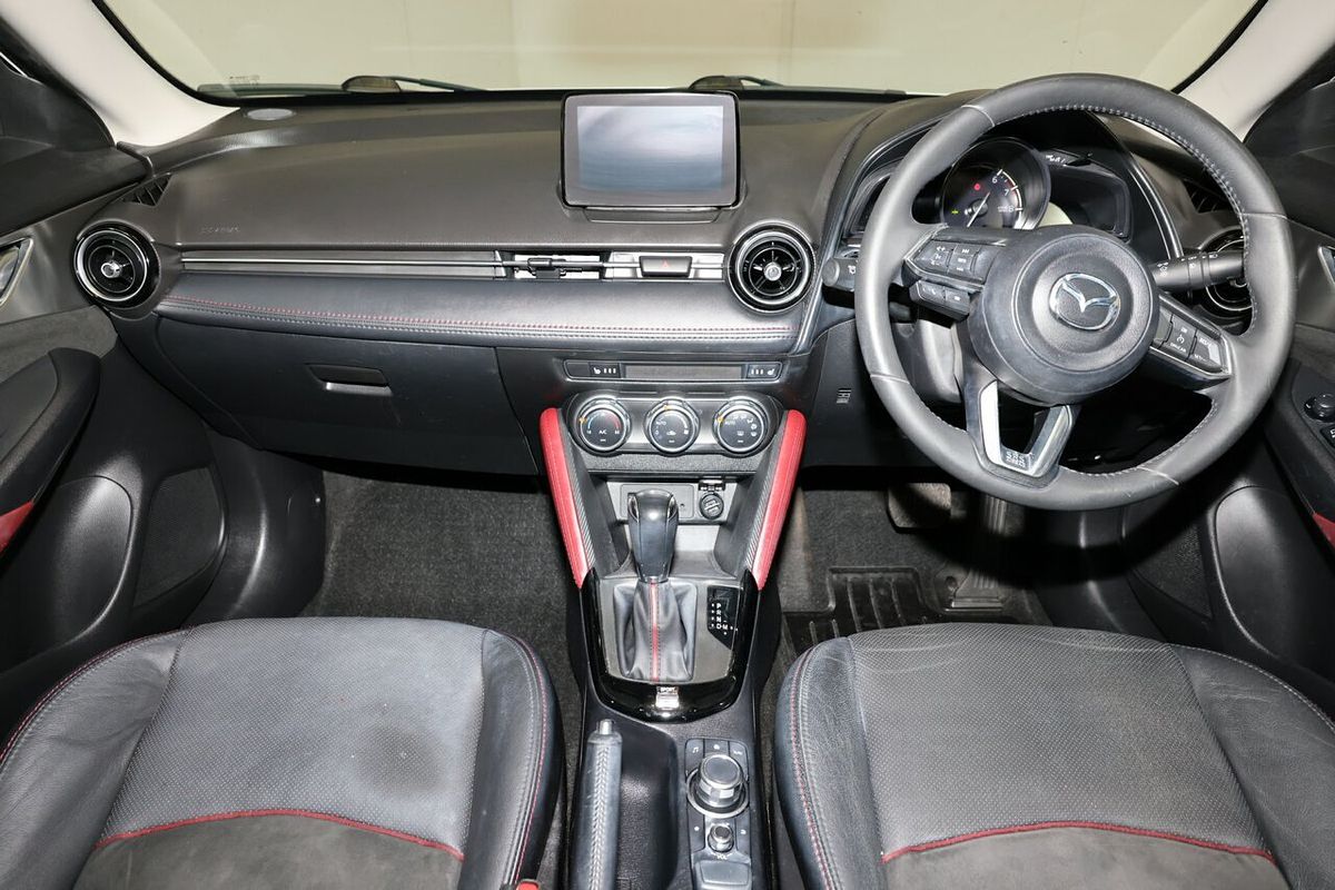 2017 Mazda CX-3 Akari DK