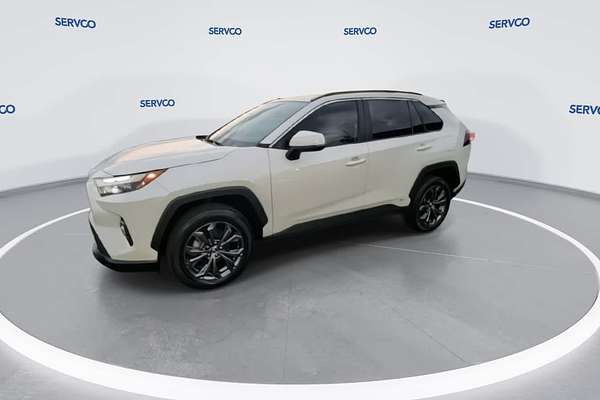 2022 Toyota RAV4 Hybrid XLE Premium