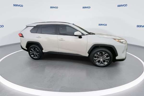 2022 Toyota RAV4 Hybrid XLE Premium