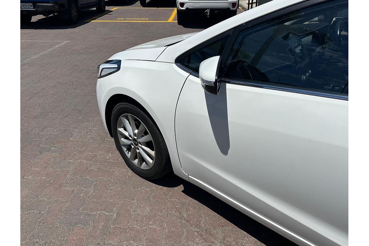 2017 Kia Cerato Si YD