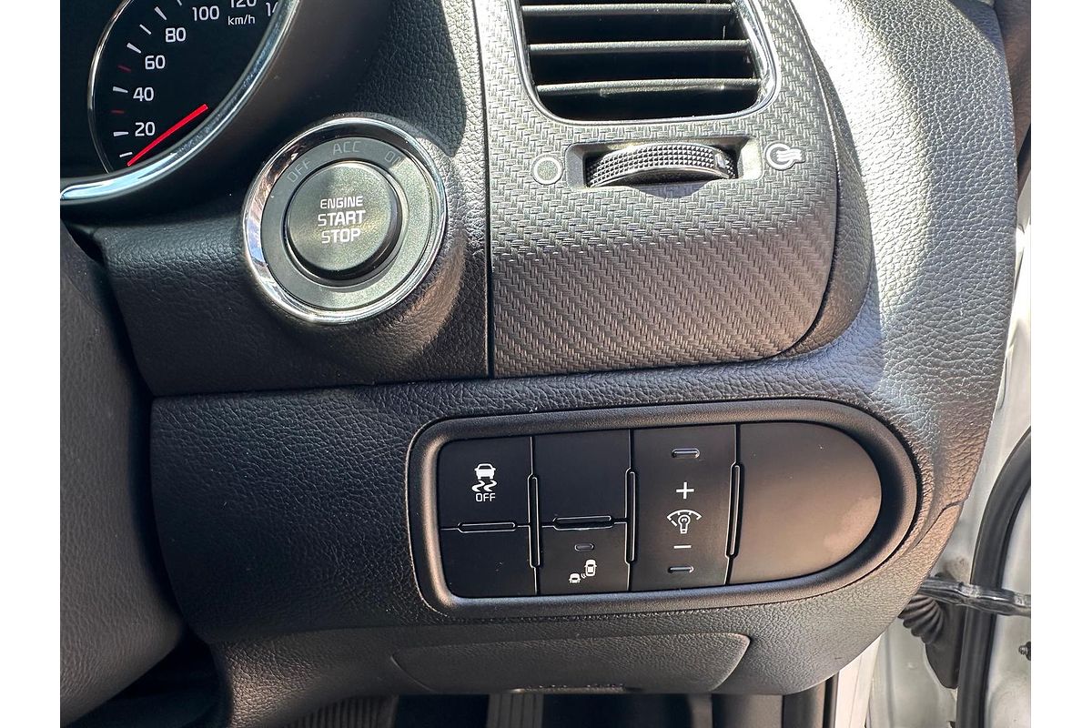 2017 Kia Cerato Si YD