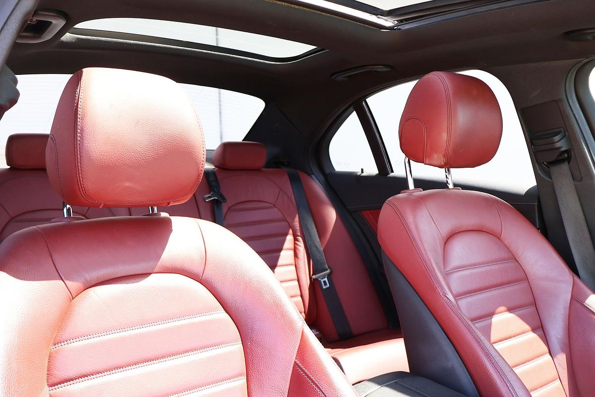 2018 Mercedes-Benz C-Class C300 W205