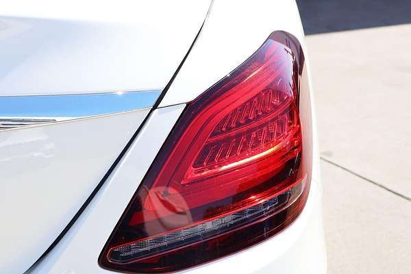 2018 Mercedes-Benz C-Class C300 W205