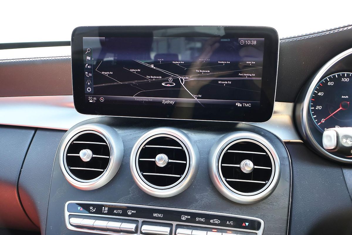 2018 Mercedes-Benz C-Class C300 W205