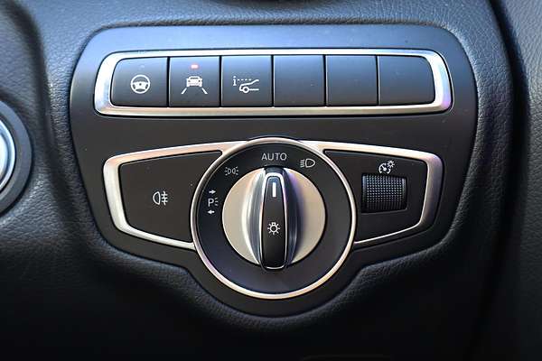 2018 Mercedes-Benz C-Class C300 W205