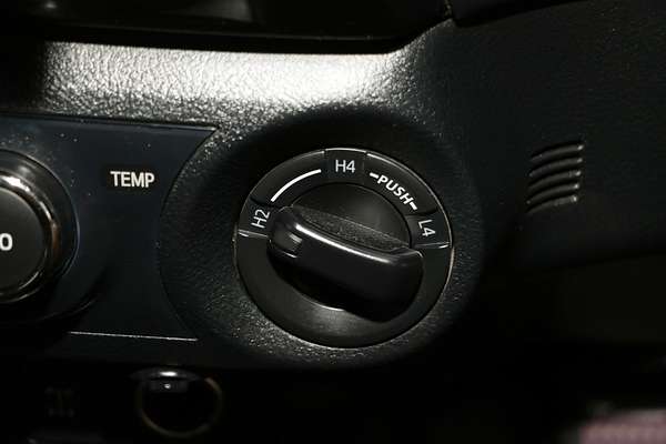 2016 Toyota Hilux SR5 GUN126R 4X4