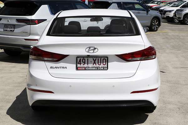 2017 Hyundai Elantra Active AD