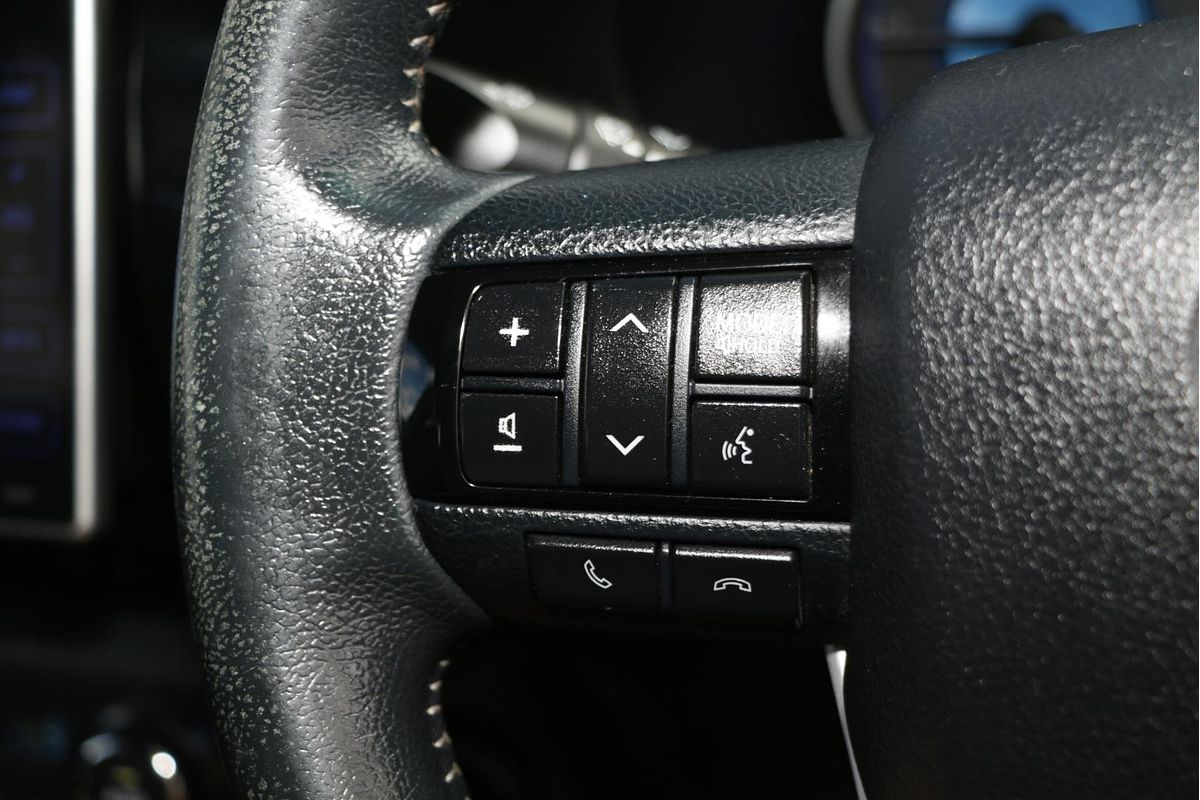 2016 Toyota Hilux SR5 GUN126R 4X4