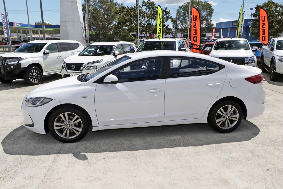 2017 Hyundai Elantra Active AD