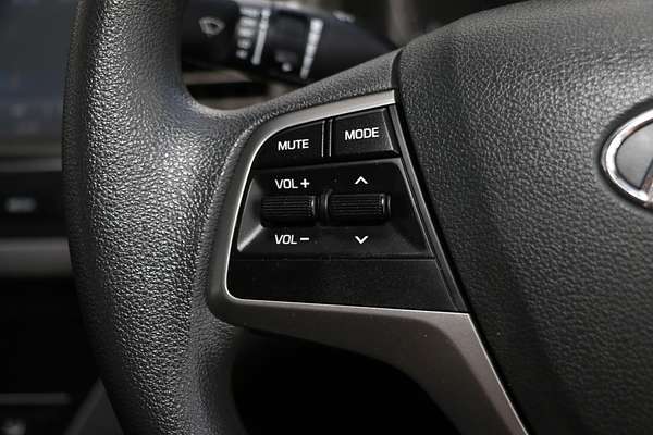 2017 Hyundai Elantra Active AD