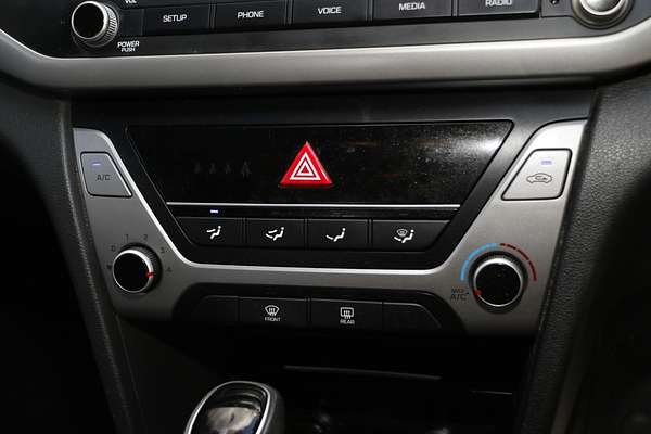 2017 Hyundai Elantra Active AD