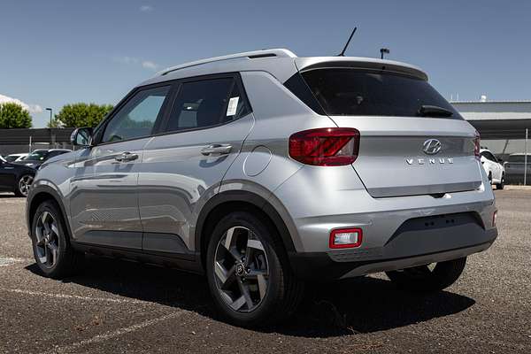 2025 Hyundai Venue Elite QX.V5
