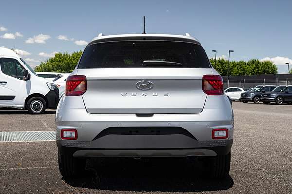 2025 Hyundai Venue Elite QX.V5