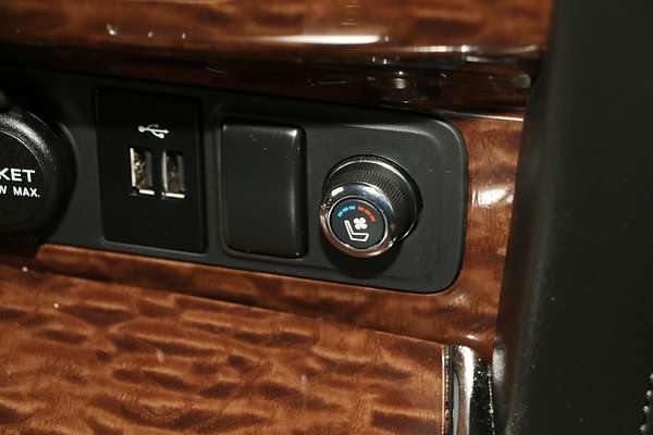 2023 Nissan Patrol Ti-L Y62