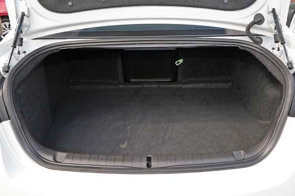 2014 Holden Calais V VF