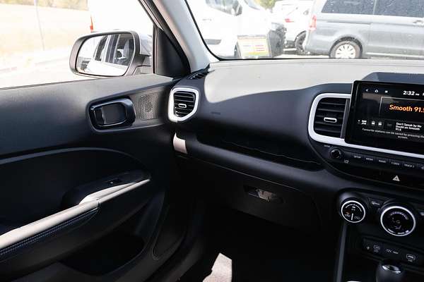 2025 Hyundai Venue Elite QX.V5