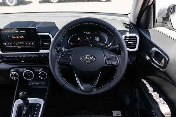 2025 Hyundai Venue Elite QX.V5