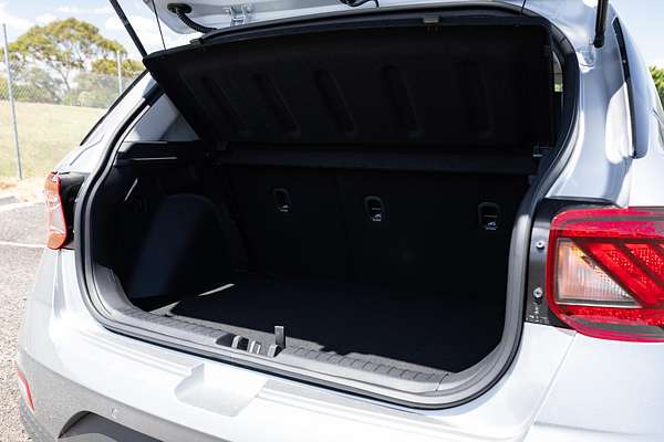 2025 Hyundai Venue Elite QX.V5