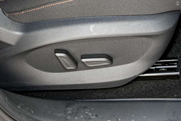 2024 MG HS Vibe AS33