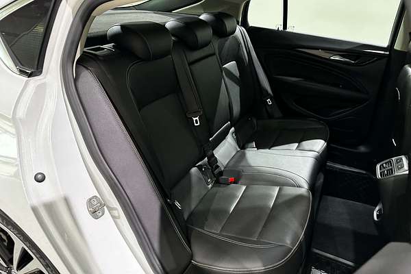 2018 Holden Calais V ZB