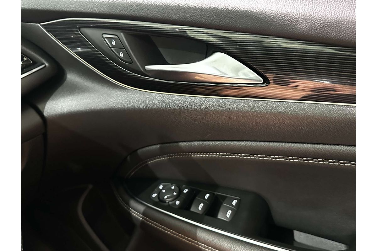 2018 Holden Calais V ZB