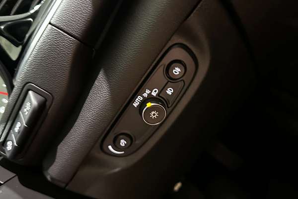 2018 Holden Calais V ZB