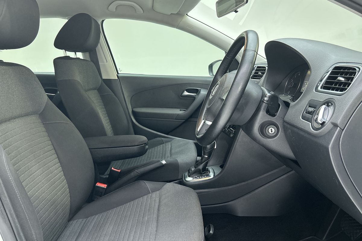 2013 Volkswagen Polo