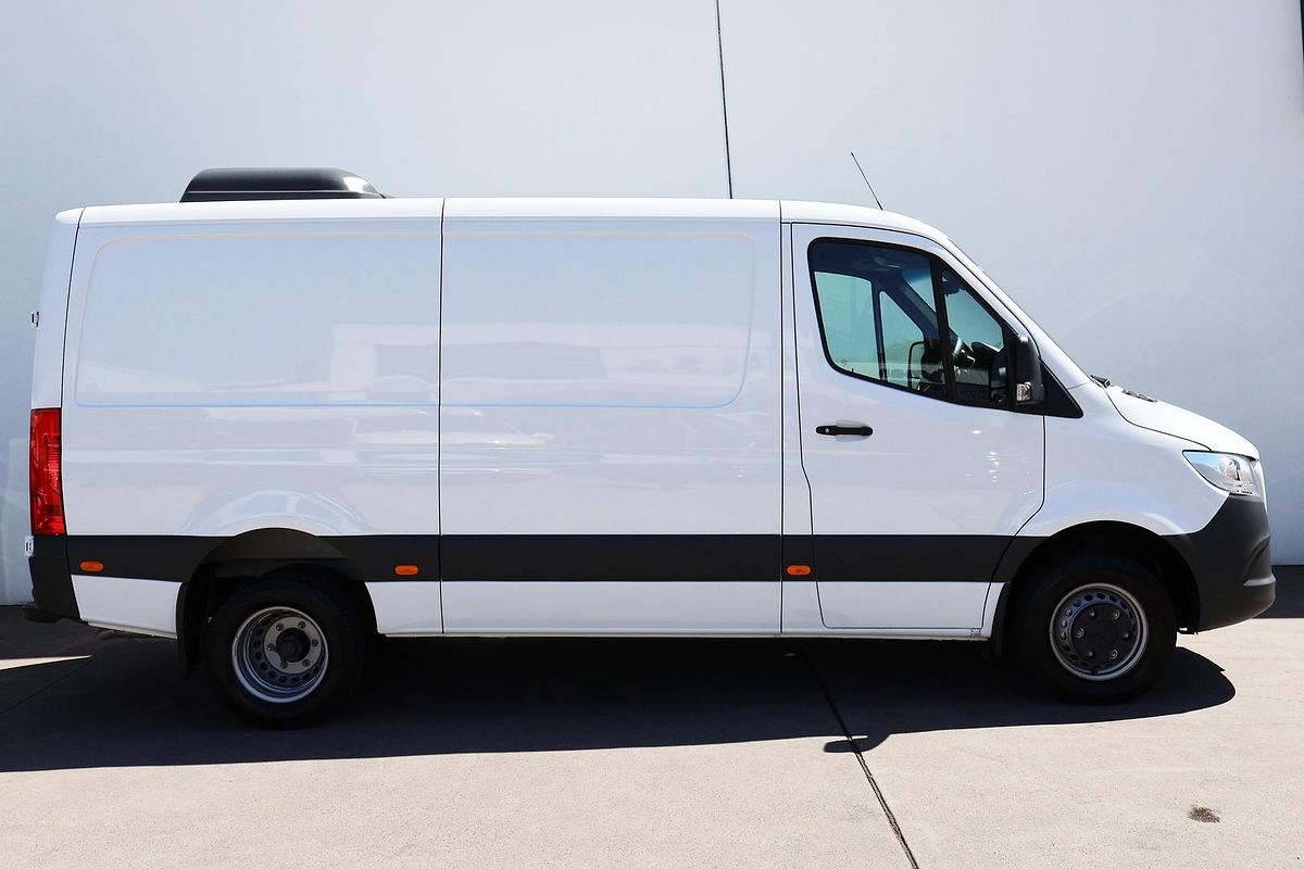 2024 Mercedes-Benz Sprinter 517CDI VS30 MWB