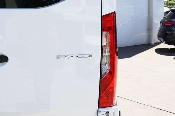 2024 Mercedes-Benz Sprinter 517CDI VS30 MWB