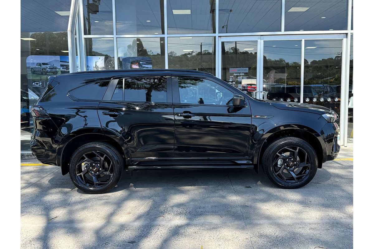 2025 Isuzu MU-X X-TERRAIN