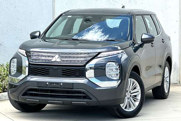 2024 Mitsubishi Outlander ES ZM