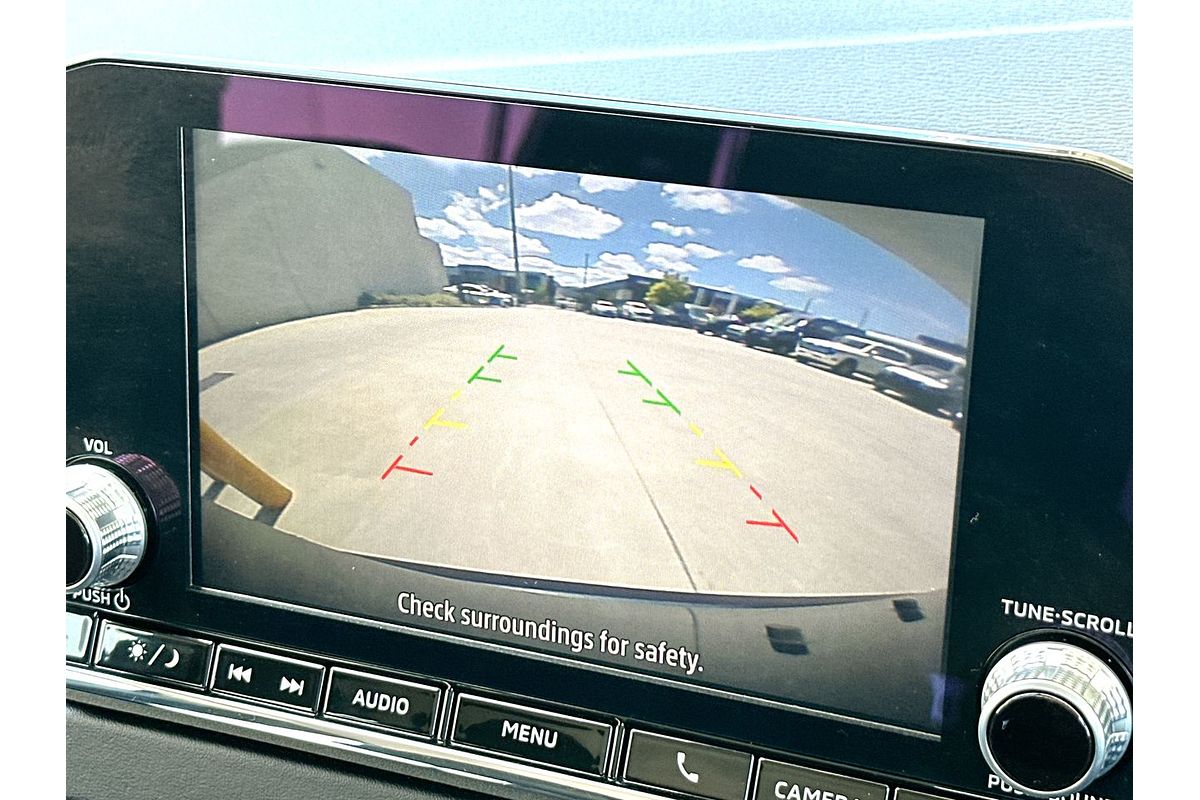 2024 Mitsubishi Outlander ES ZM