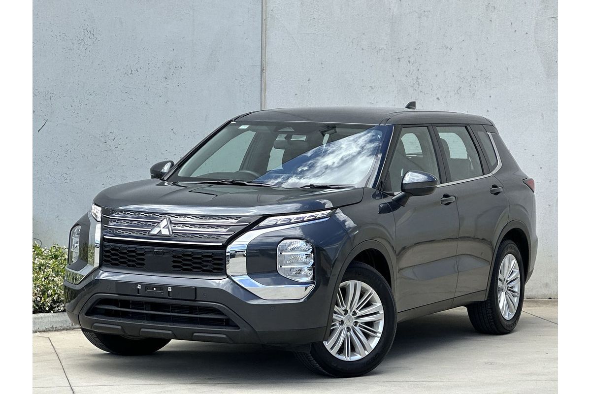 2024 Mitsubishi Outlander ES ZM