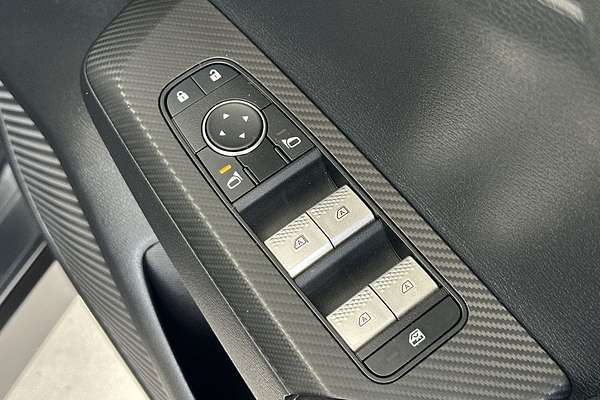 2024 Mitsubishi Outlander ES ZM