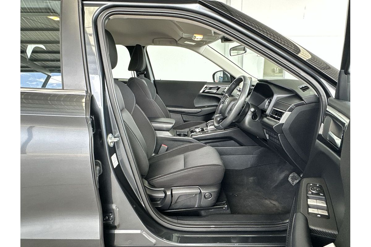 2024 Mitsubishi Outlander ES ZM