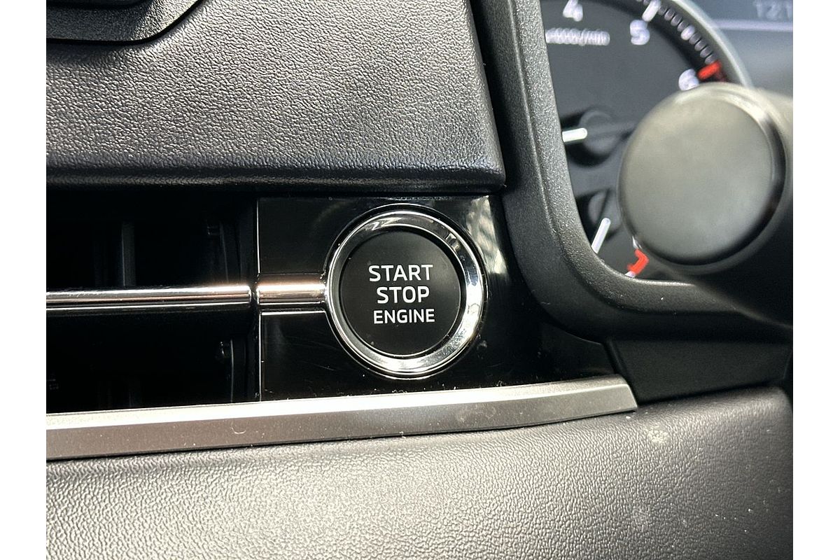 2024 Mitsubishi Outlander ES ZM