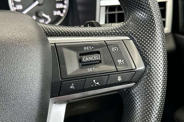 2024 Mitsubishi Outlander ES ZM