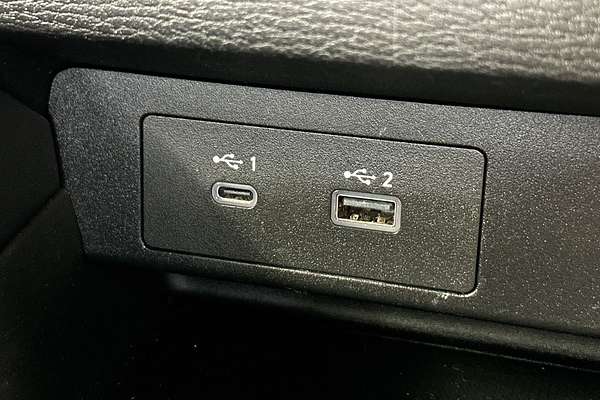 2024 Mitsubishi Outlander ES ZM