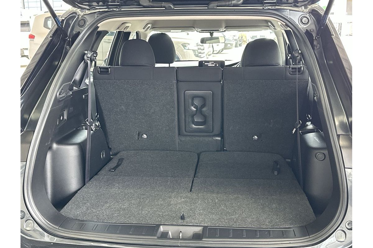 2024 Mitsubishi Outlander ES ZM