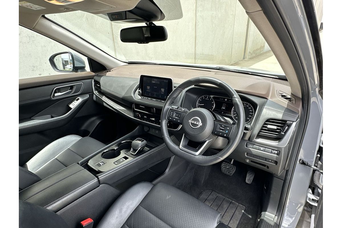 2023 Nissan X-TRAIL ST-L T33