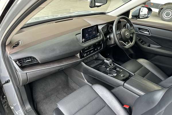 2023 Nissan X-TRAIL ST-L T33