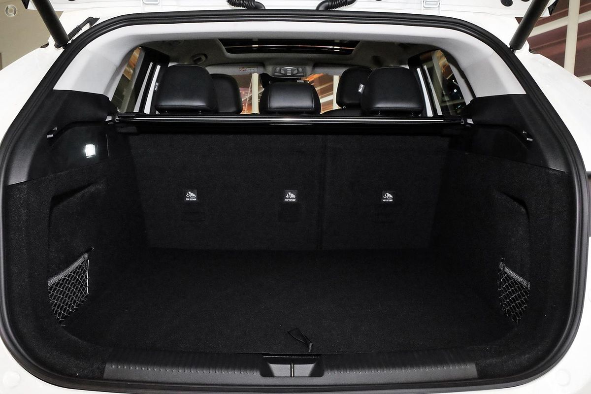 2025 MG HS Super Hybrid Essence AS33P